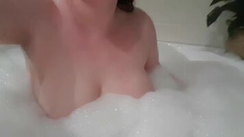 Bubble bath~