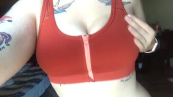 Unzipping my big titties
