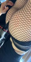 Here is some fishnet spanking <3