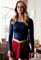 Kara Danvers or Supergirl ? I can't tell