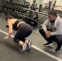 I want to pronebone Ariel Winter's sweaty ass after her workout