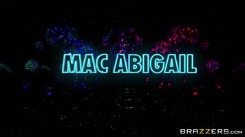 Abigail Mac 