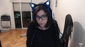 I’ve been the only few viewers of this girl’s gaming streams for the past month. We talked about getting to know each other better. She mentioned about being able to swap bodies. Before I could respond, she swapped our bodies and told me in chat to please her fans. No one can see us, right? Open rp