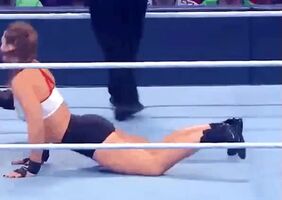 Ronda Rousey on all fours