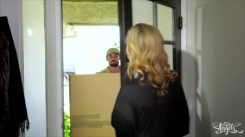 Tgirl Kayleigh Coxx Gets A Big Package By Delivery Guy