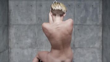 Miley Cyrus - Wrecking Ball unedited