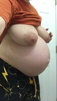 39 weeks TODAY!! Hurry up and come get some sexy content before I go into labor!!